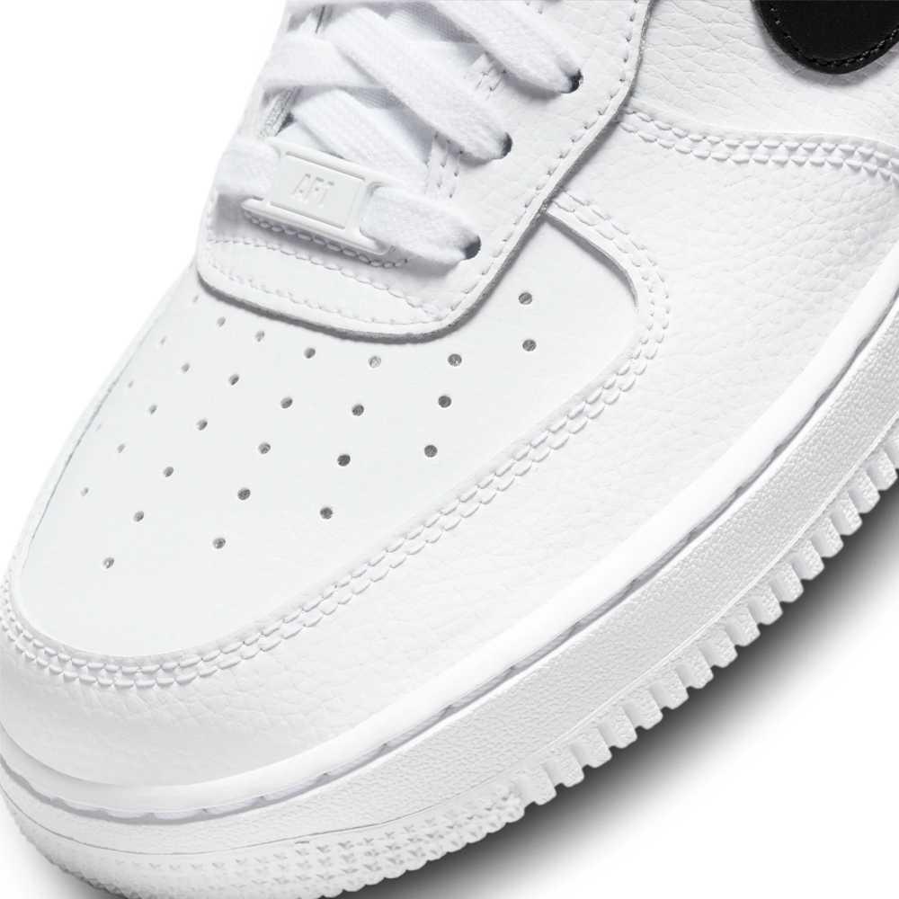 NIKE AIR FORCE 1 '07