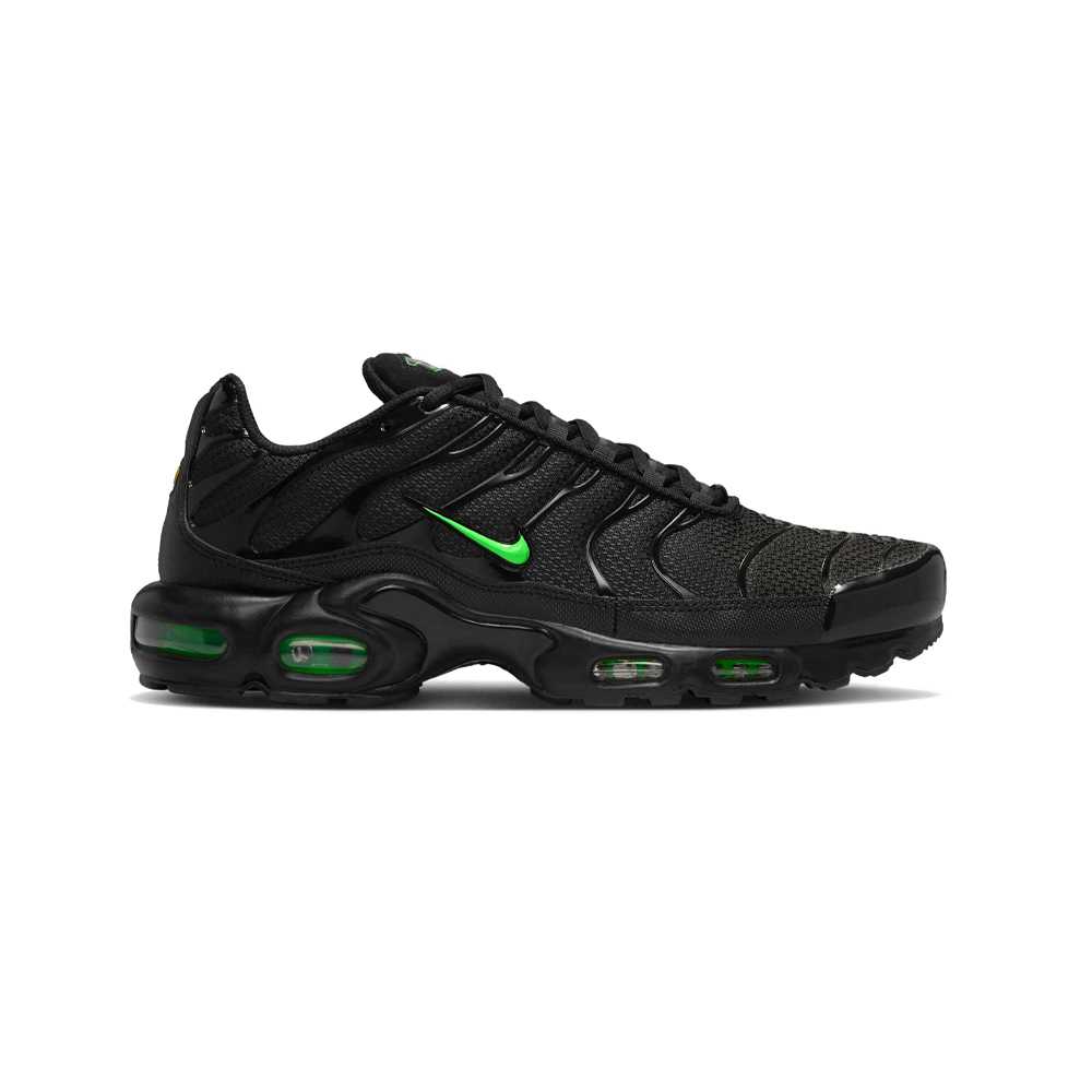 AIR MAX PLUS