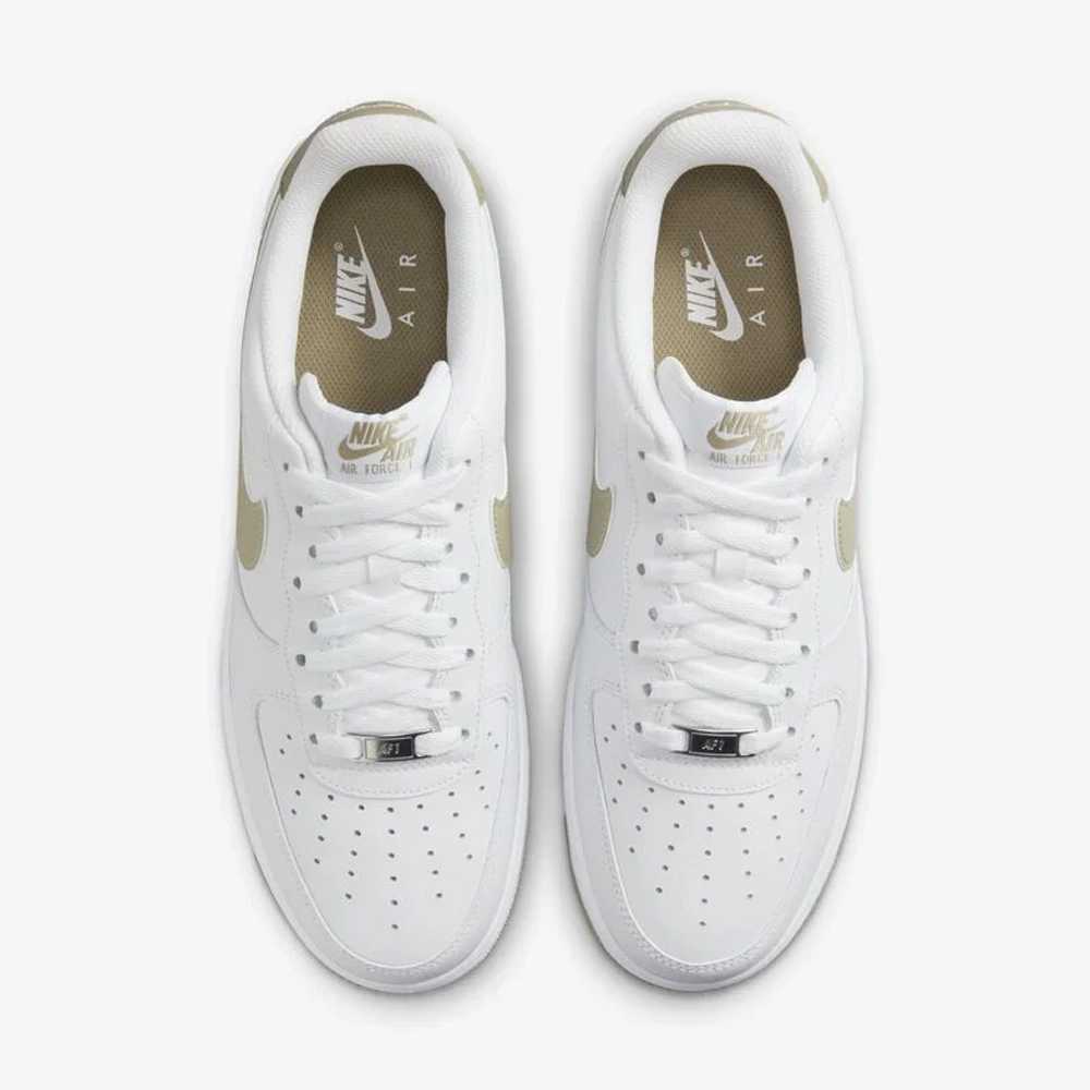 NIKE AIR FORCE 1 '07