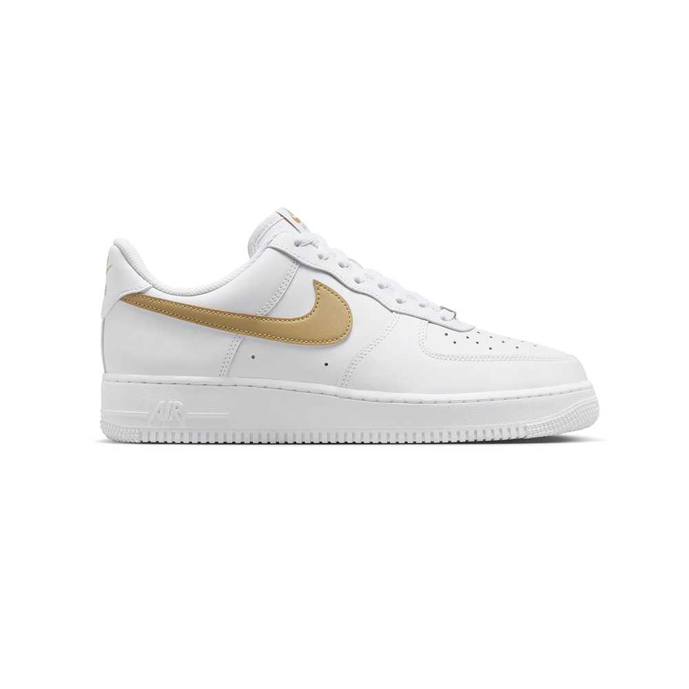 NIKE AIR FORCE 1 07