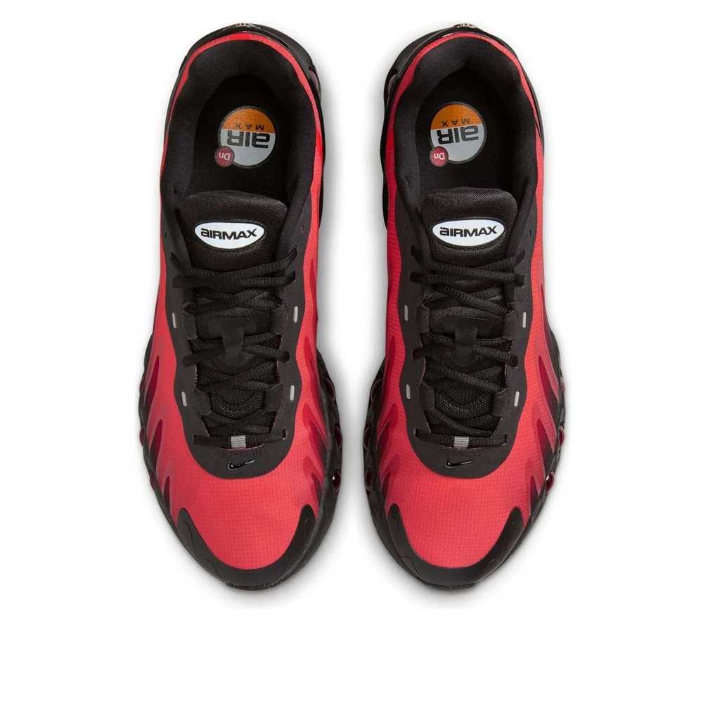 NIKE AIR MAX DN8