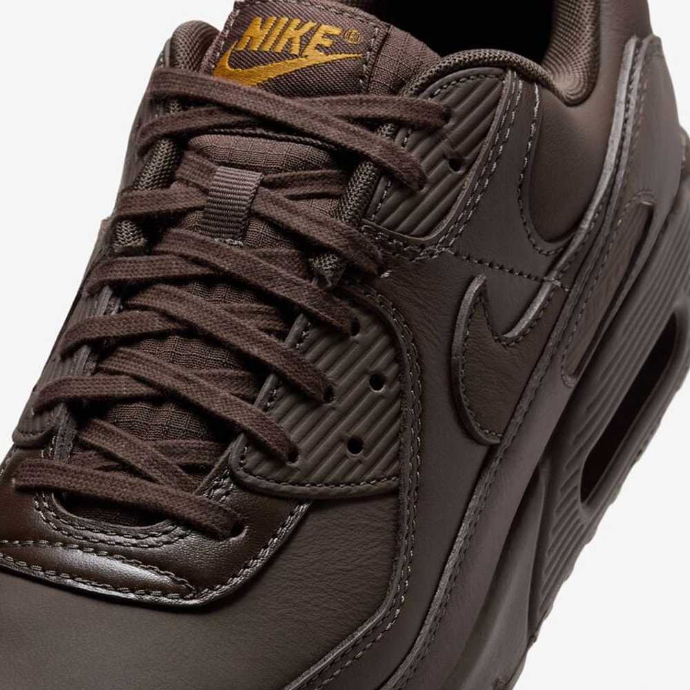 NIKE AIR MAX 90 ESS+