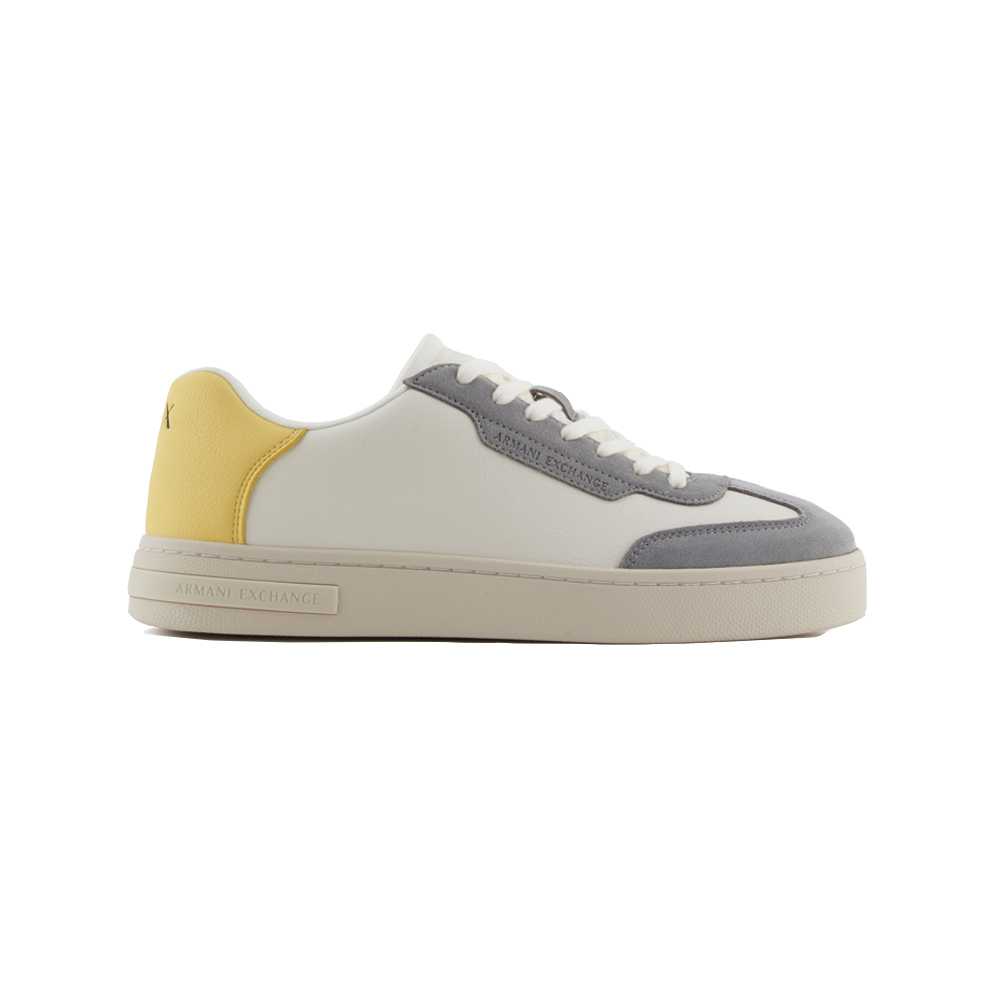 OFF WHITE PALE HAY
