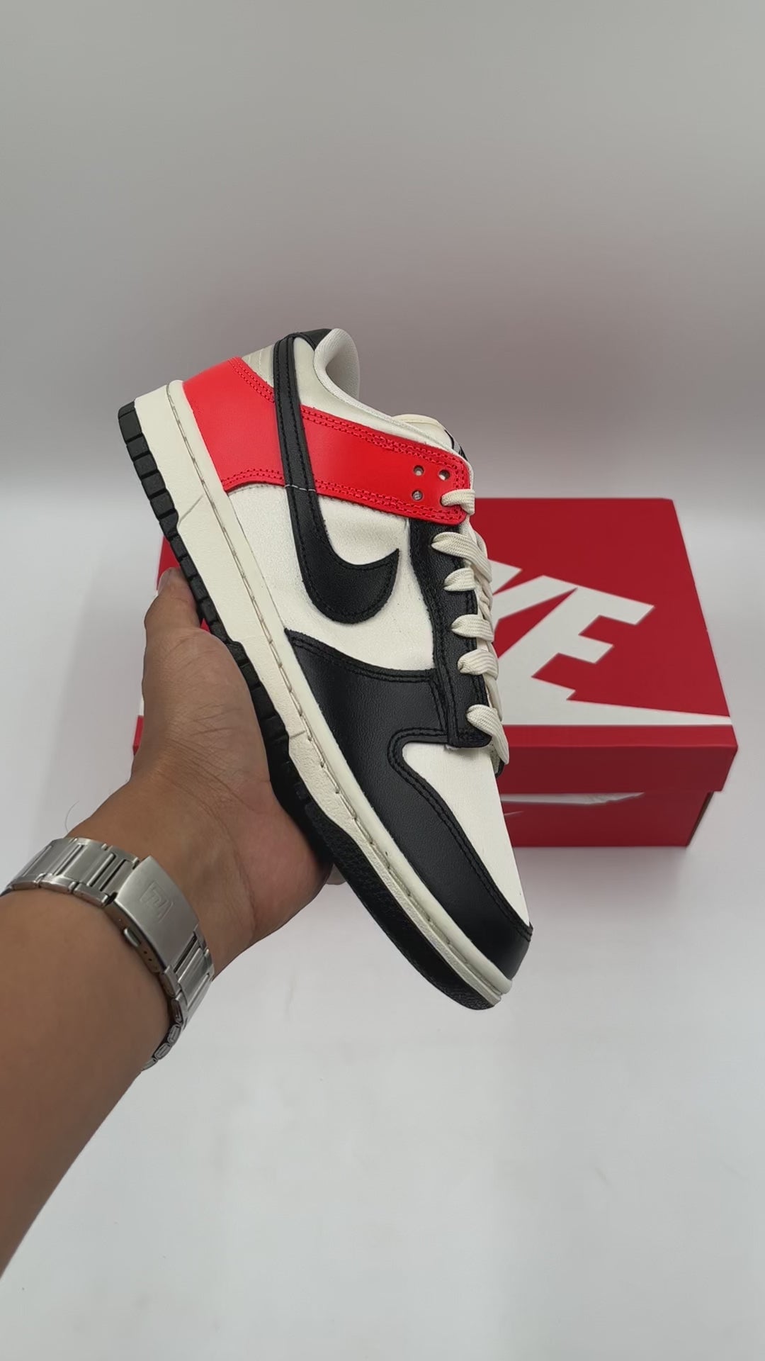 DUNK LOW SE