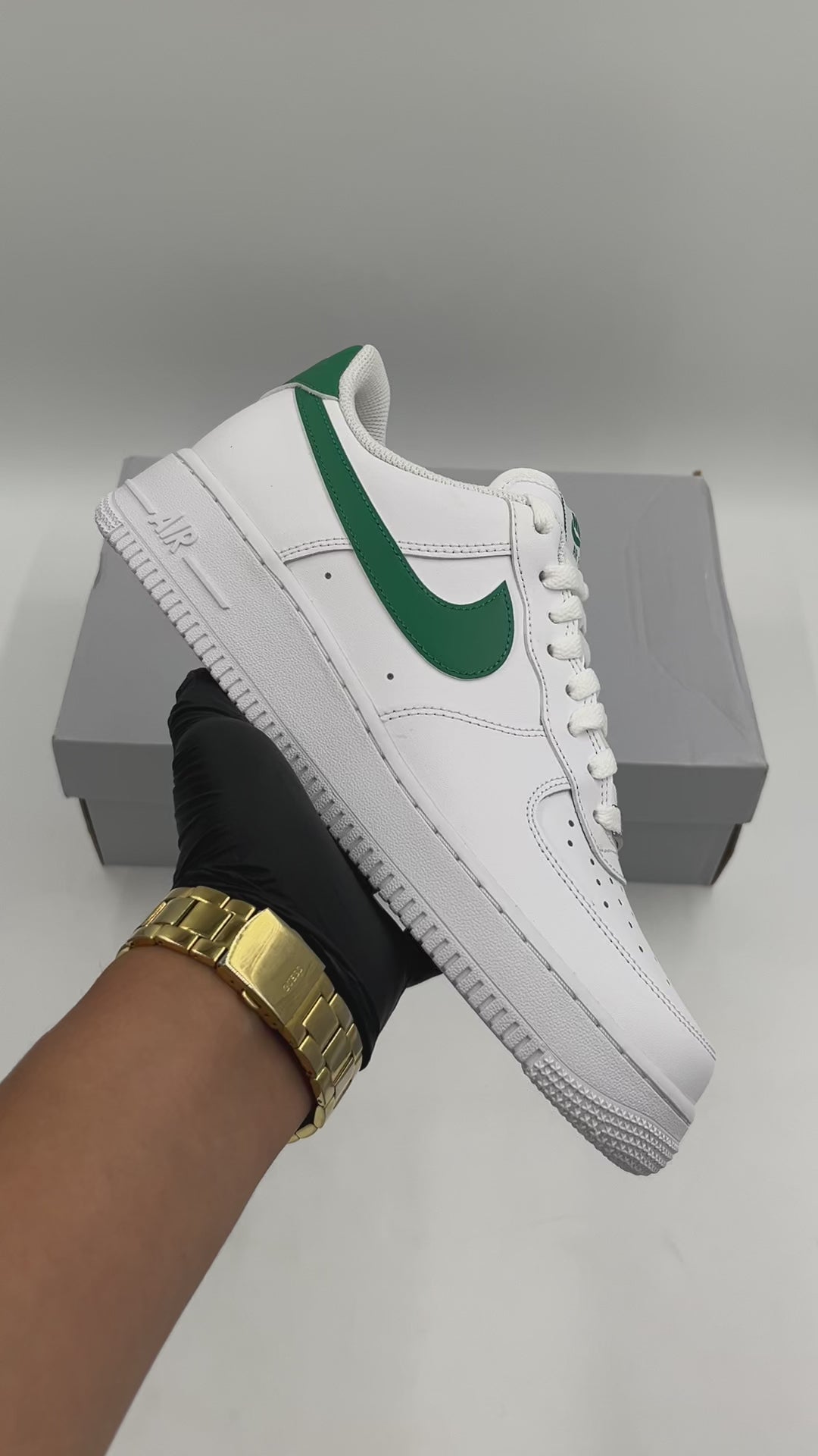 NIKE AIR FORCE 1 07