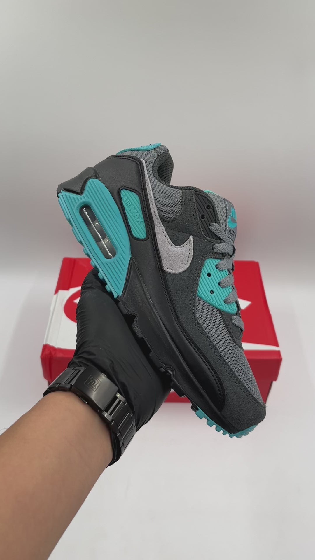 NIKE AIR MAX 90