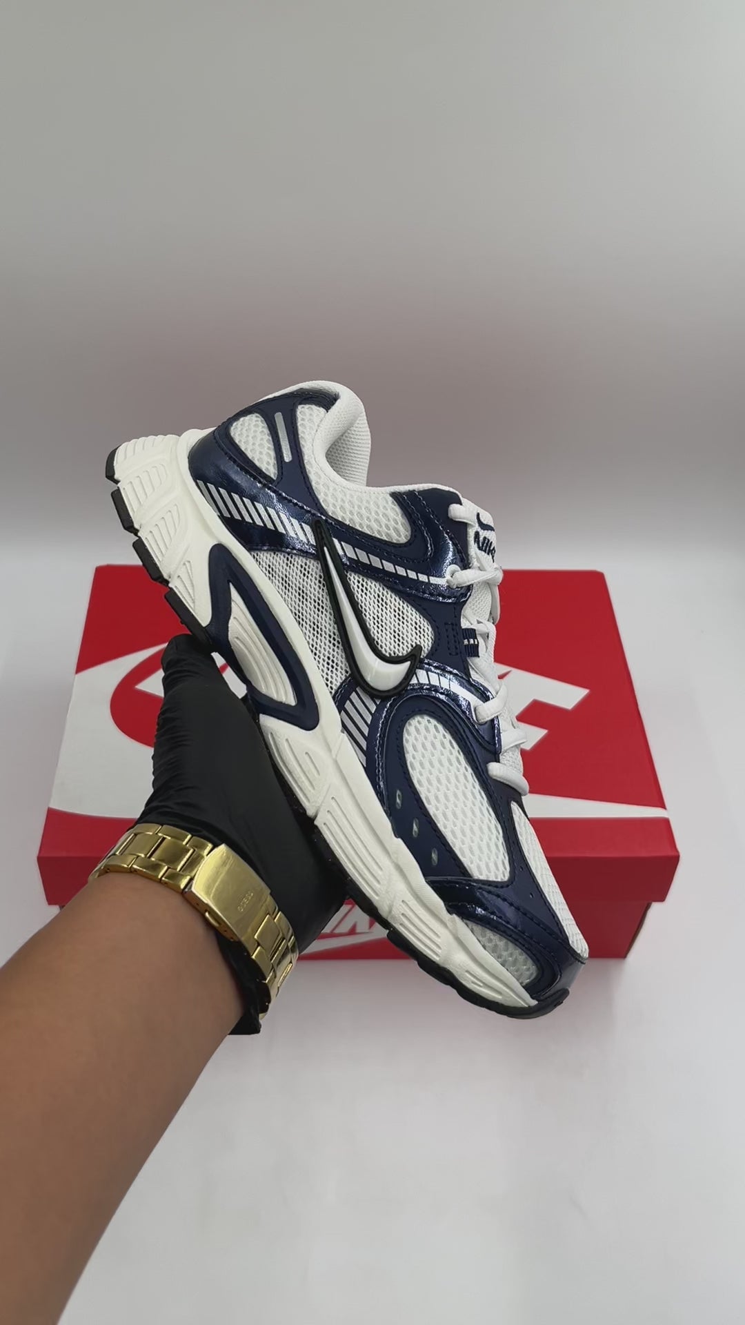 NIKE V5 RNR