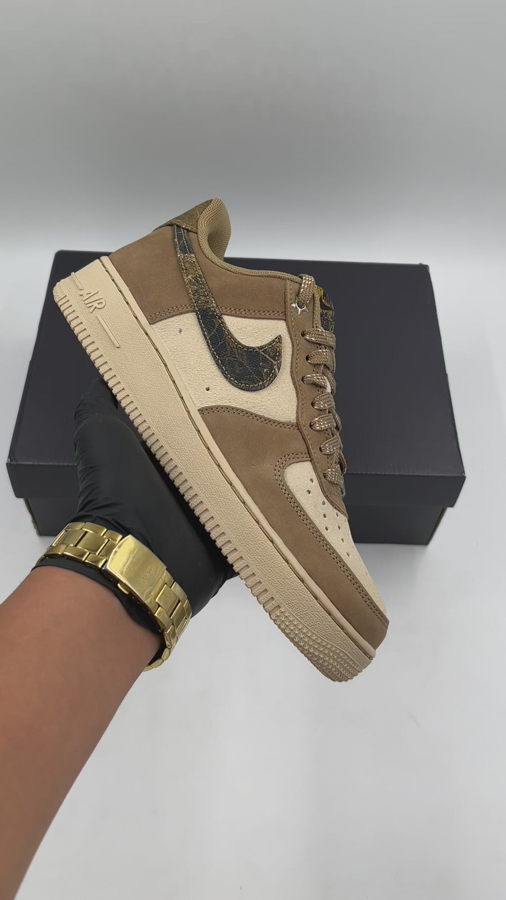 NIKE AIR FORCE 1 '07