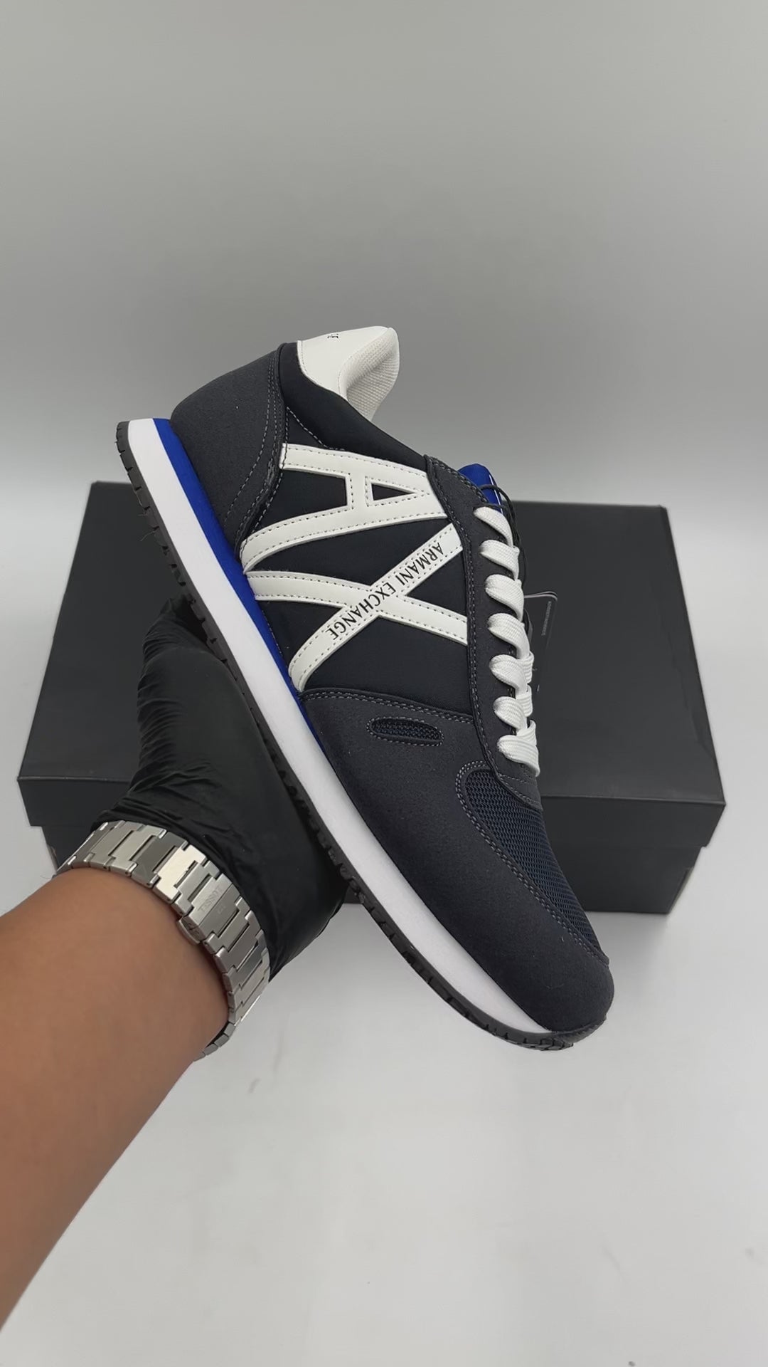 ARMANI EXCHANGE NAVY OP WHITE