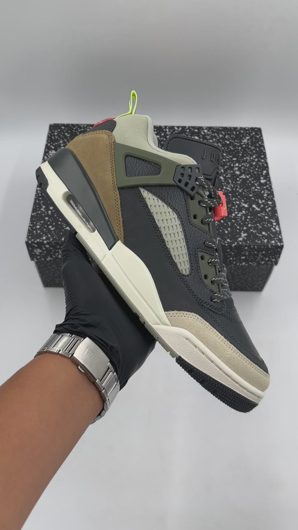 JORDAN SPIZIKE LOW