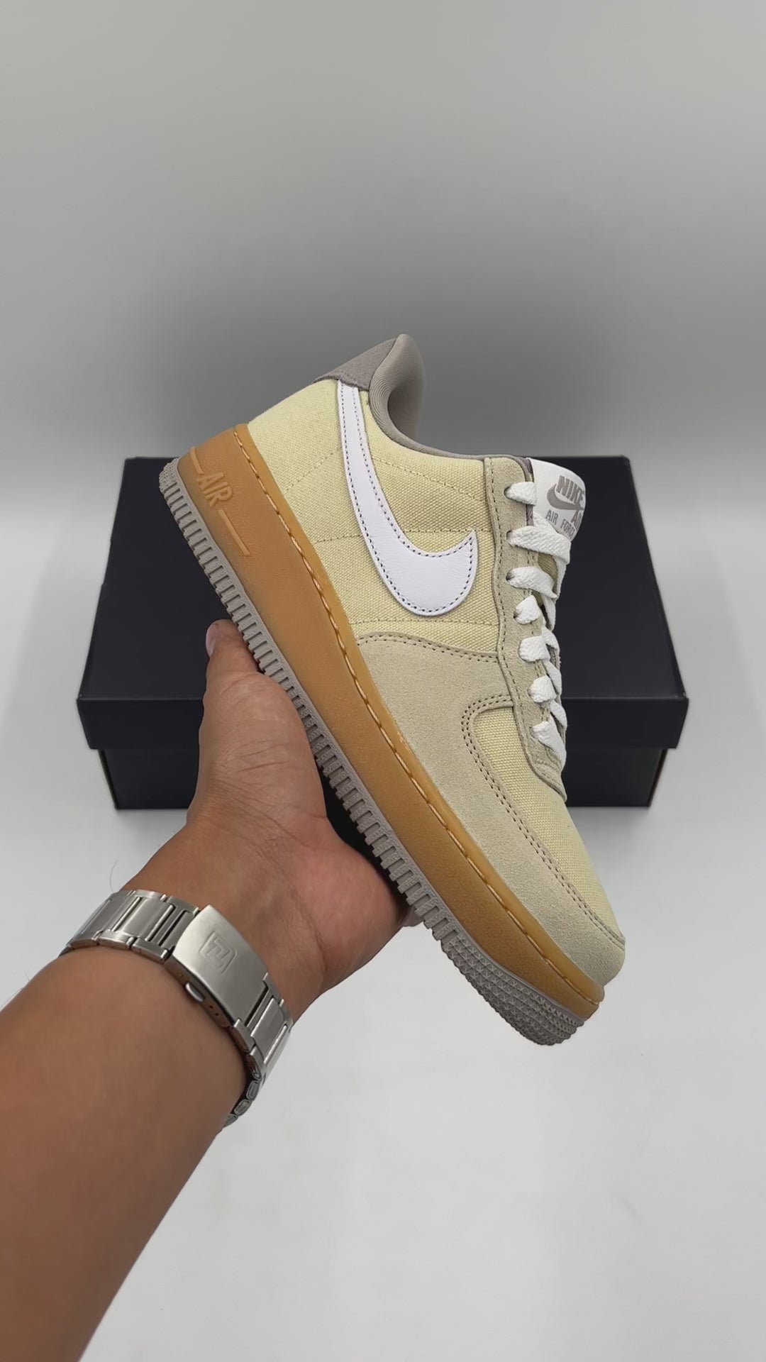 NIKE AIR FORCE 1 '07