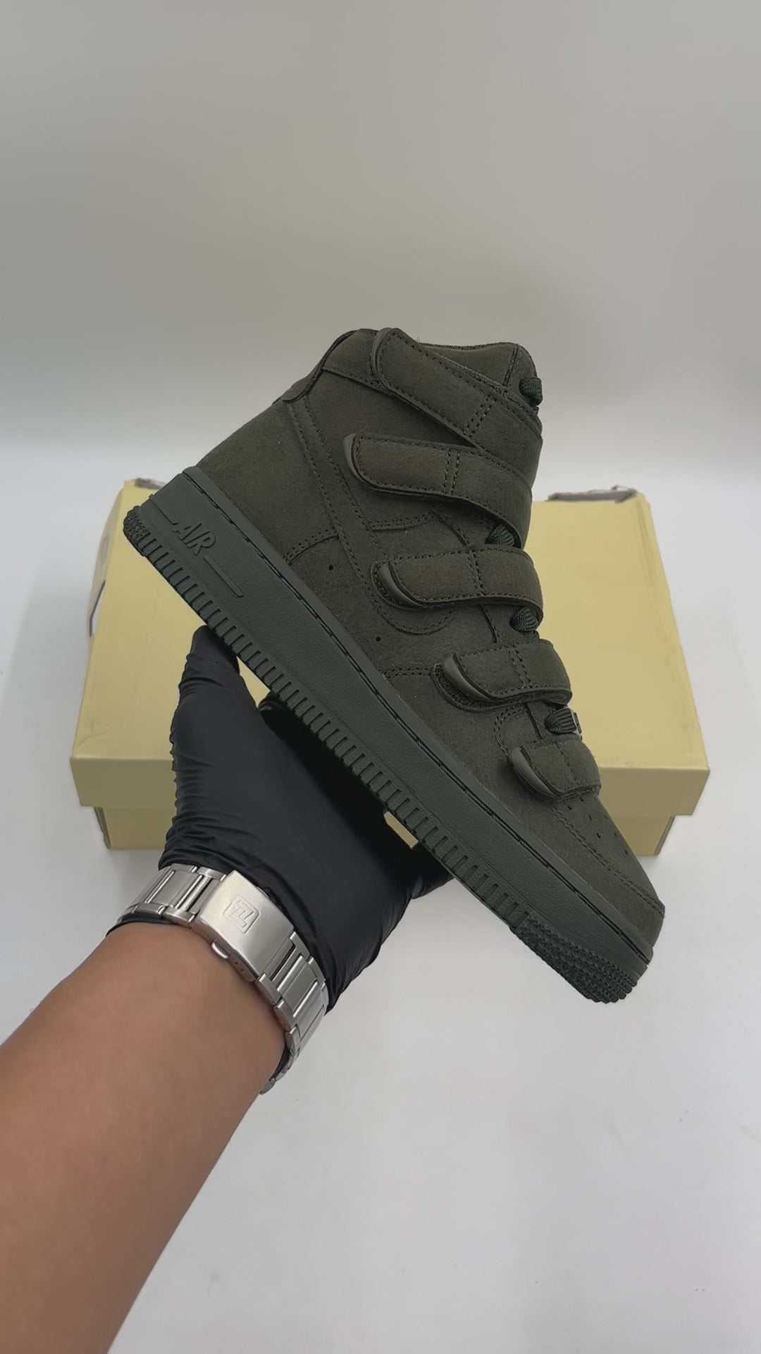 NIKE AIR FORCE 1 HIGH '07 x BILLIE ELISH