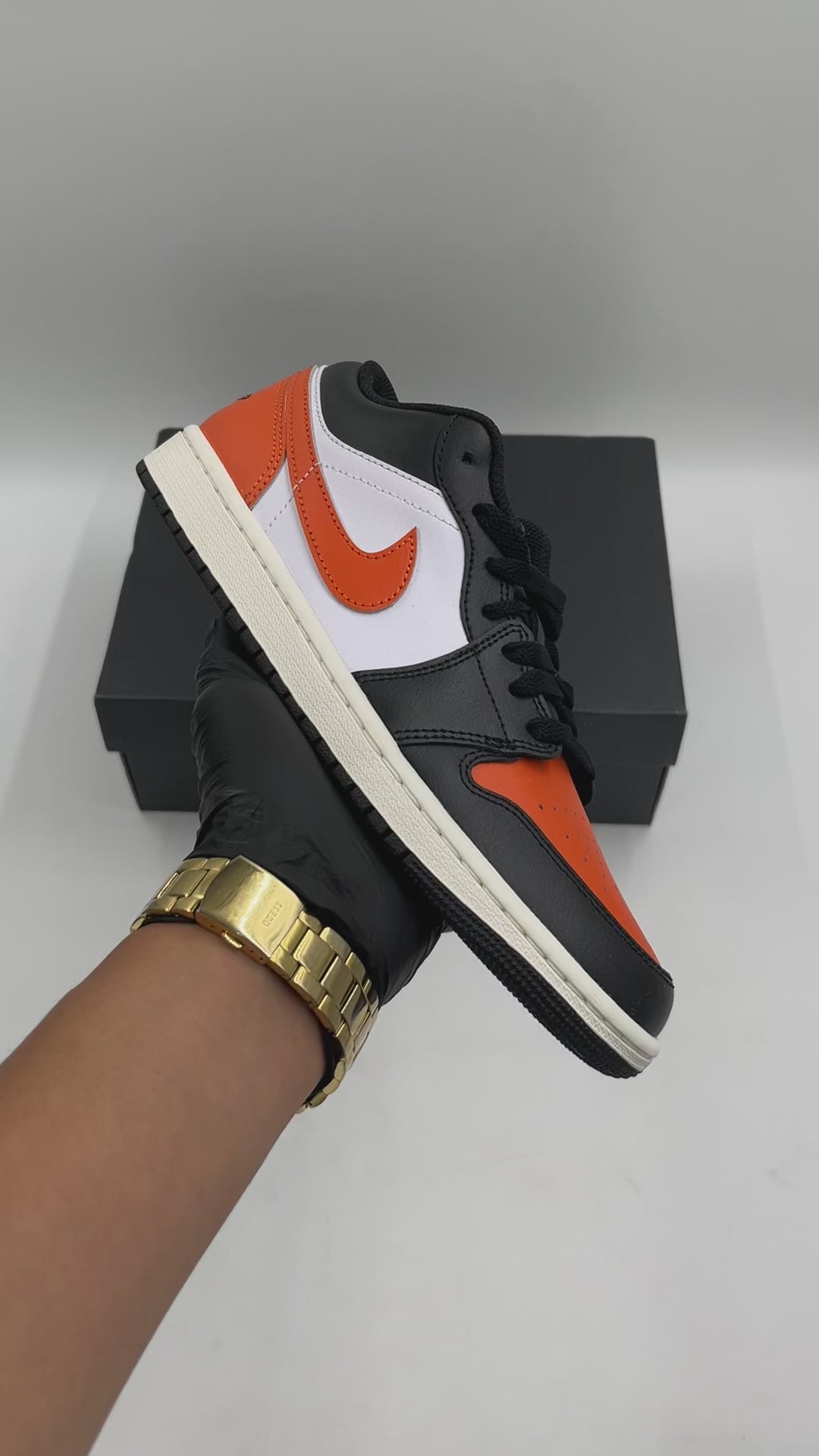 AIR JORDAN 1 LOW