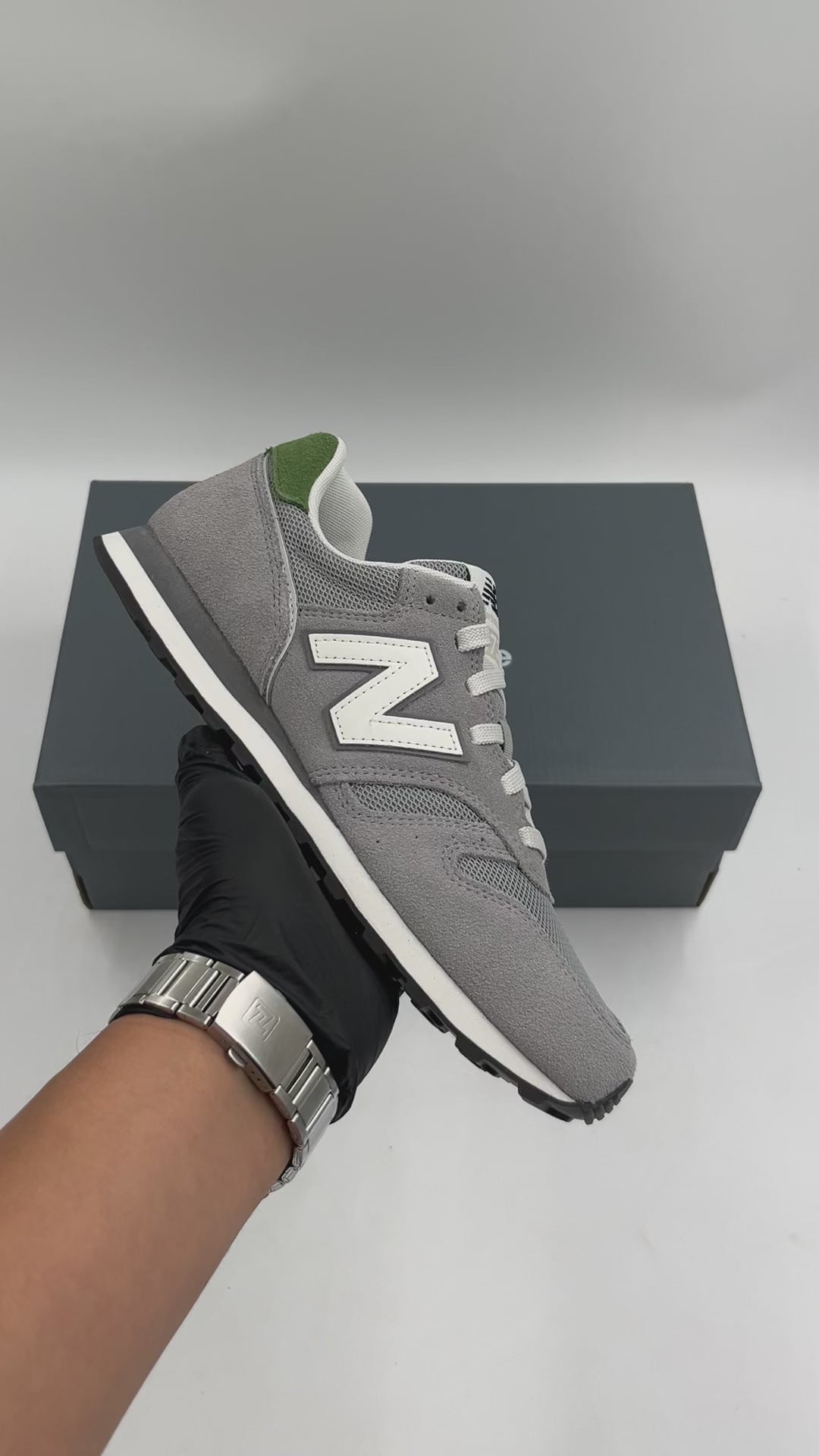 NEW BALANCE 373